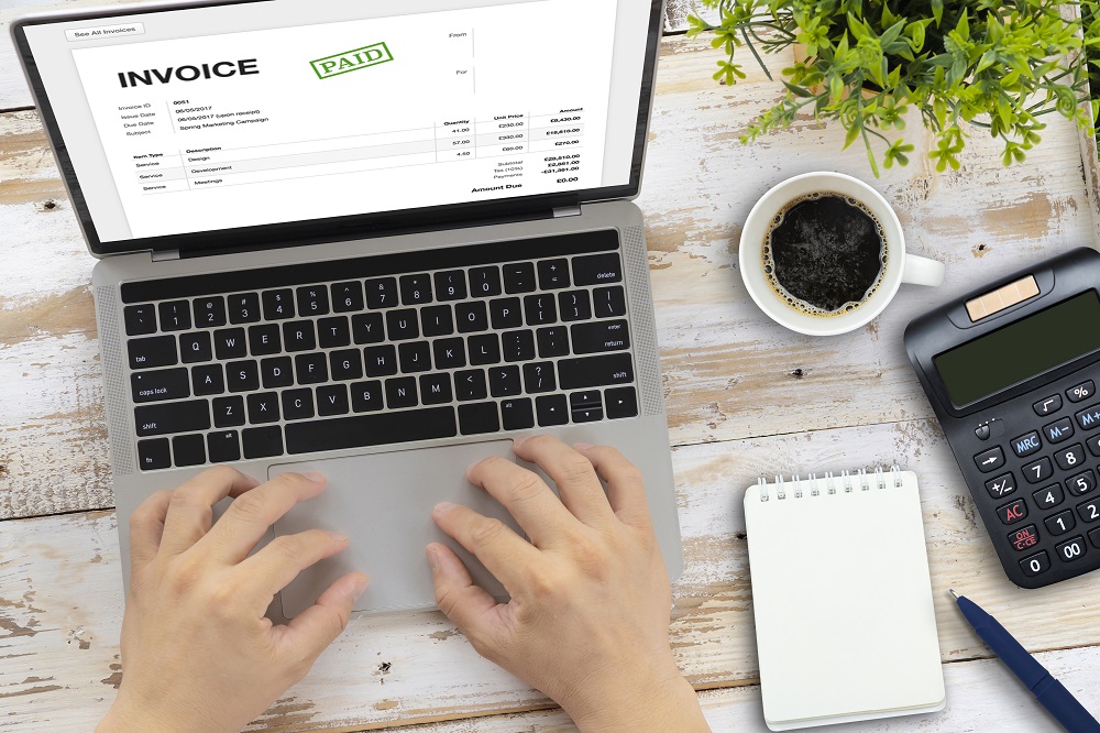 Singapore PEPPOL e-Invoicing 2026 guide covering InvoiceNow, IMDA compliance, ERP integration, XML invoice format, and automated digital invoicing.
